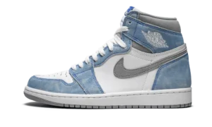Air Jordan 1 Retro High OG Hyper Royal