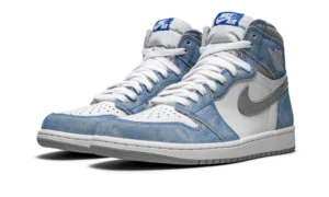 Air Jordan 1 Retro High OG Hyper Royal