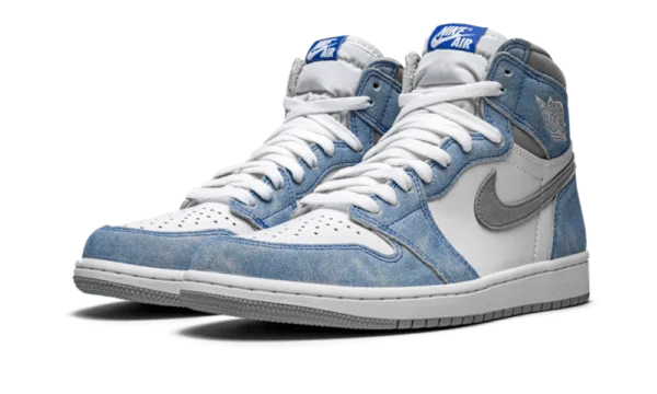 Air Jordan 1 Retro High OG Hyper Royal - obrazek 3