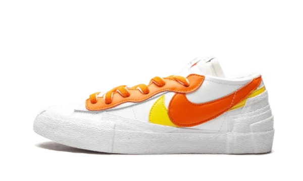 Nike Blazer Low Sacai White Magma Orange - obrazek 2