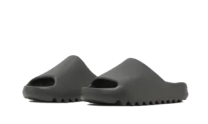 Yeezy Slide Dark Onyx