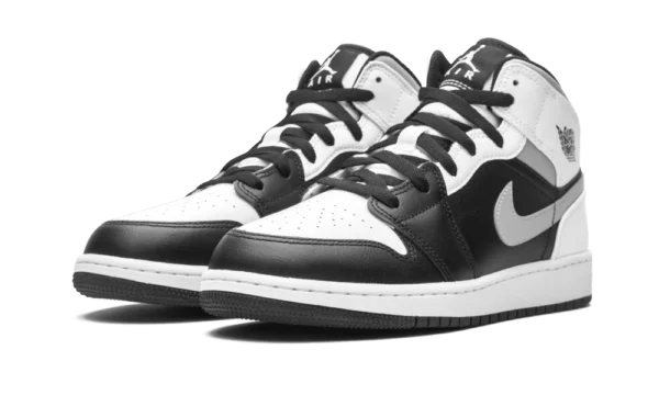 Air Jordan 1 Mid White Shadow (GS) - obrazek 3