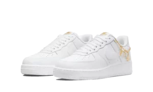Nike Air Force 1 Low LX Lucky Charms White pendant (W)