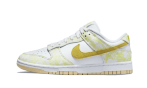 Nike Dunk Low Yellow Strike (W)