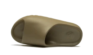 Yeezy Slide Earth Brown