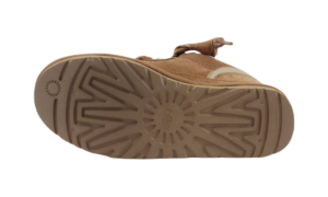UGG Lowmel Chestnut