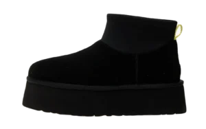 UGG Classic Mini Dipper Boot Black - OnsetShoes