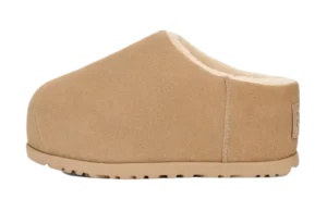 UGG Pumped Slide Mustard