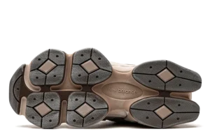 New Balance 9060 Mushroom Brown